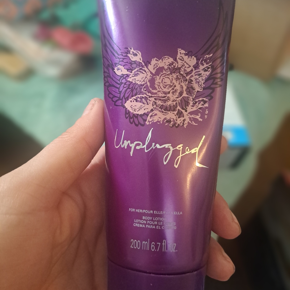 Avon Unplugged Body Lotion